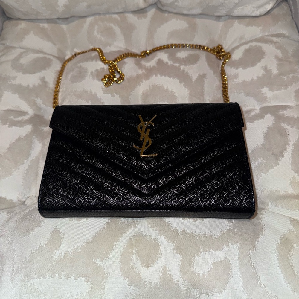 Saint Laurent Black Chevron Clutch with Gold Chain - Picture 3 of 7